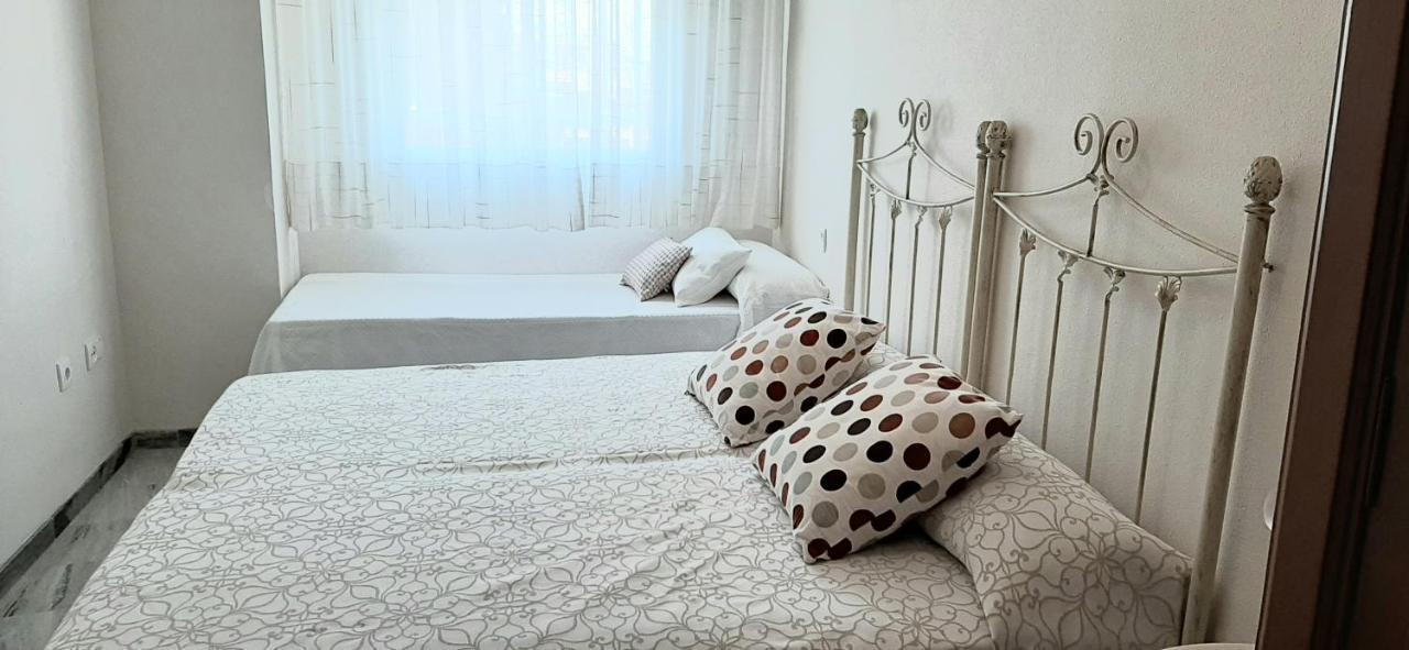 Apartamento Realengo Sevilla Екстер'єр фото